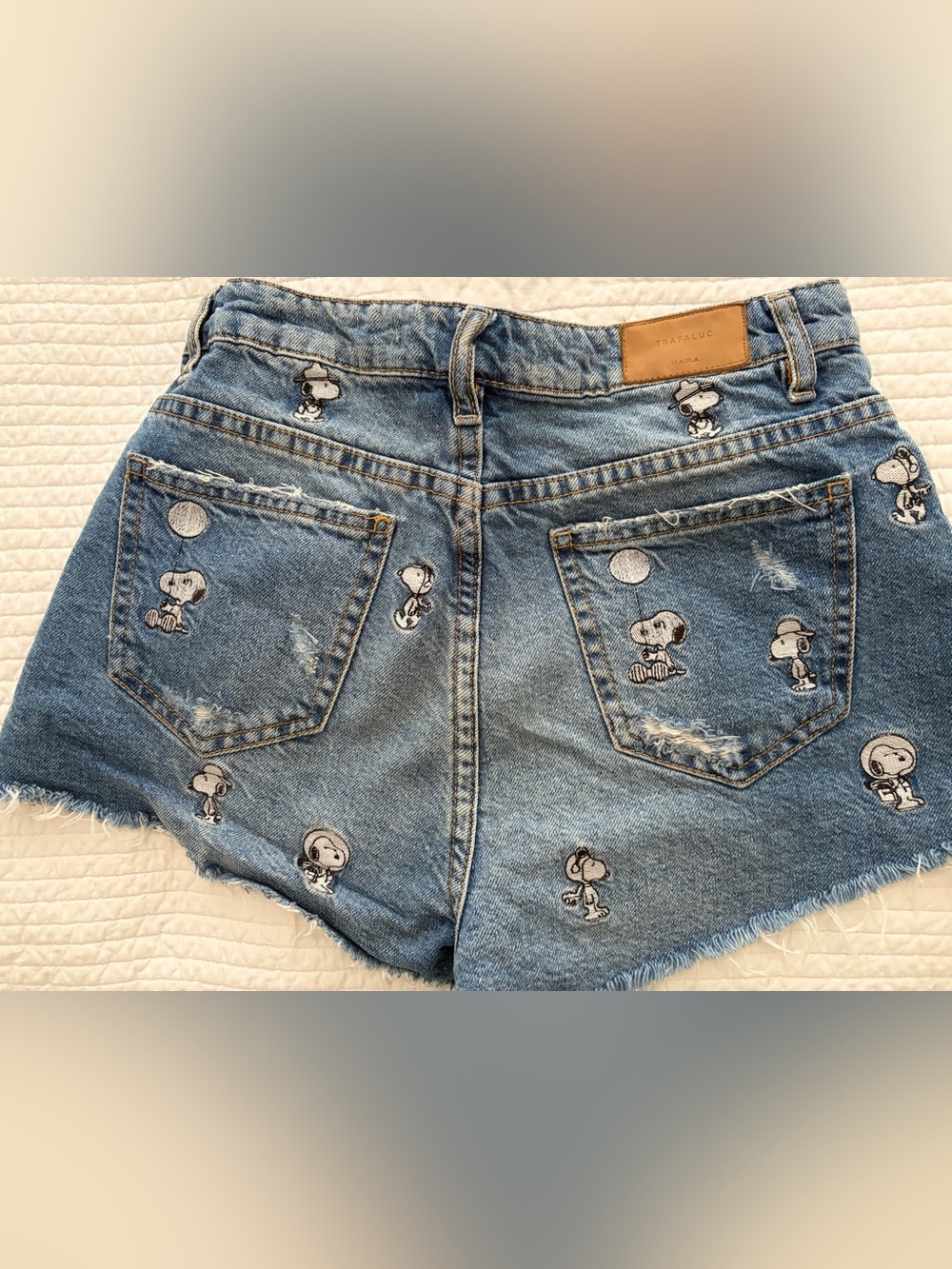 Zara Blue Denim Snoopy-Print Girls' Shorts - Picture 2 of 3